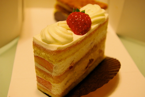 ケークが非常に美味しい！』by たむ : エーグルドゥース (AIGRE