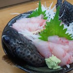 Sushi To Resutoran Daikoku - イシガキダイの姿造り