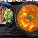 カルビ丼とスン豆腐専門店 韓丼 - 