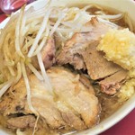 ラーメン二郎 - ラーメン小＋ニンニク多め