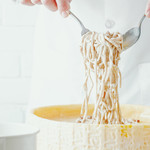 トリュフと熟成ベーコン キタッラ　カルボナーラ　ピアーヴェチーズ