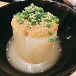 鉄なべ餃子 みくに - ゆず味噌大根    350円