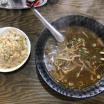 えびす屋 - カレーラーメン・半チャン