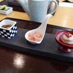 満珠荘 - ふく白子酒盗焼き、ふく明太和え、ふく煮こごり