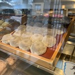 さわ山 - 料理写真:ショーケース　名代大福