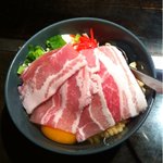 Okonomiyaki Monjaya Kiteppanyaki Yamuyamu - 定番の豚玉