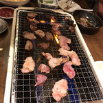 Taishuu Yakiniku Izakaya Toriton - 