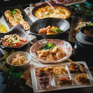 「冬の贅沢グルメブッフェ」実施中