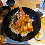 ワインと天ぷら まる正 - 天丼　900円