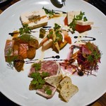 Bistro Refectorium - おまかせオードヴルの盛り合わせ６種