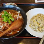 顧の店　刀削麺 - 