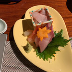 虹と海 - 刺身が秀逸