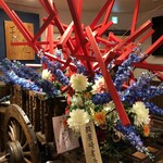 食遊人 - 假屋崎省吾さん作の花ぐるま