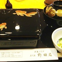 野田岩 日本橋高島屋特別食堂 - うな重・竹：2,625円