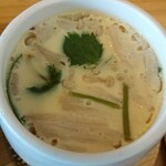 カフェ食堂 もぐ - キノコたっぷり茶碗蒸し