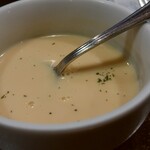 洋食ダチェス - コーンポタージュ