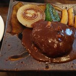 一ツ木 - デミグラス　ハンバーグ