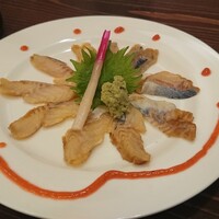 入谷鬼子母神門前のだや - うなぎの酢〆うら梅造り    1,680円