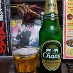 タイ東北モーラム酒店 - チャンビール