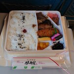 松浦商店 - 中身は幕の内弁当