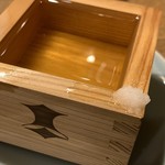 鳥里 - 剣菱冷し樽酒 650yen