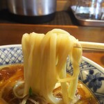 さんくるげ - モチモチ食感抜群の平打ちストレート麺も旨い  