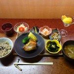 創作家庭料理 美弥 - ランチ：キンキの煮付け膳