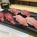 寿司の美登利総本店 - 大トロ、中トロ、赤身