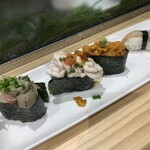 寿司の美登利総本店 - かにみそ、白子、うに、ミル貝