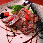 Bar de PePe ネロ - 1日限定5皿！厚切り牛タンの鉄板グリル！！