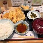 Tempura Tsuna Hachi - 天ぷら膳