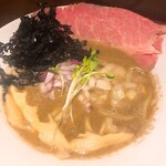 金沢濃厚煮干豚骨 伊乃心 - 