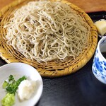 Genan - 新蕎麦  十割せいろ  大盛り  ¥1,150
                        定番にして王道の「せいろ」。