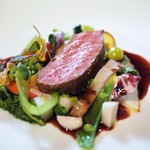 MOTOI - イベリコ豚の炭火焼き　トリュフソース　様々な調理を施した41種類の野菜とともに