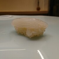 鮨 なんば 日比谷 - イカ