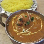 シリーエベレストキッチン - ②まかないカレーとサフランライスです