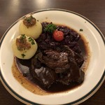 Altmarktkeller Dresdner Bierhaus - Ox cheek "Sauerbraten"♪
