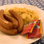 Hofbräuhaus - Four Wiener Sausages 7.5€