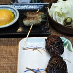 やき鳥小雀 - 豚オクラと、肉団子。焼酎何杯飲ませるの～