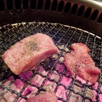 炭火焼肉　じもんじゅ - 