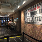 h J.S. BURGERS CAFE - 店内