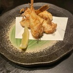 旨いの専門 肉と魚 博多ゆめはな - フグの唐揚げ