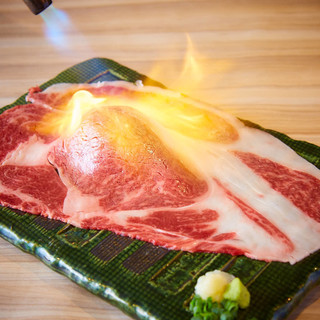 秋葉原 肉寿司_1