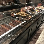ル ショコラ ドゥ アッシュ 銀座本店