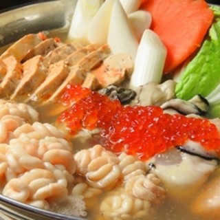 ぶっかけいくらの贅沢海鮮痛風鍋 2時間飲み放題付き 全6品 6000円 税込 パッカーズゲート Packer S Gate 新静岡 居酒屋 食べログ