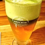 餃子研究所 - 静岡魔法の茶ビール