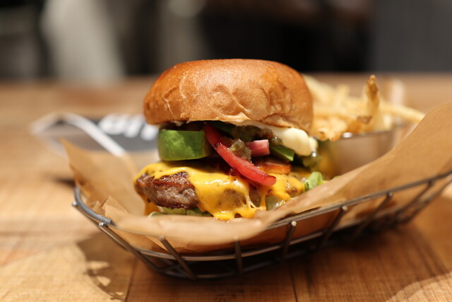 J.S. BURGERS CAFE Nagoya Mozo Ten photo 2