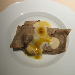 フォリオリーナ・デッラ・ポルタ・フォルトゥーナ - ・イタリア産蕎麦粉を、ホロホロ鳥の卵と塩と水で練り、薄く伸ばし、茹でたもの