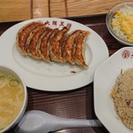 大阪王将 - 餃子定食Aシングル