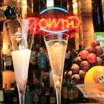 RESTAURANT BAR Down-D - 